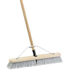 PUSH BROOM W/BRACE 24IN SMOOTH